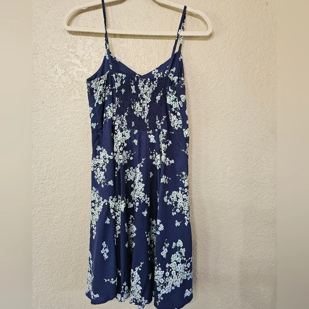 Old Navy Floral Spaghetti Strap Dress - Picture 7 of 7